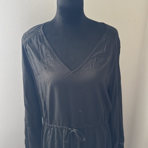 Old Navy black V long sleeves crochet detailing waist ties dress Sz L Tall new - Picture 2 of 8